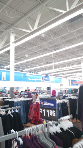 Department Store «Walmart Supercenter», reviews and photos, 1325 S Main Ave, Taylor, PA 18517, USA