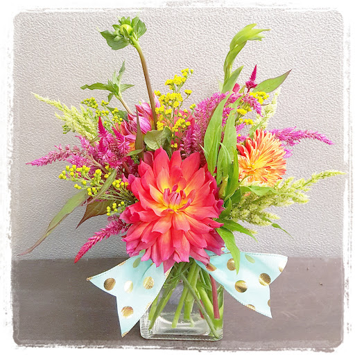 Florist «Sedgefield Florist», reviews and photos, 5002 High Point Rd a, Greensboro, NC 27407, USA