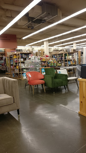 Furniture Store «Cost Plus World Market», reviews and photos, 1697 Mt Diablo Blvd, Walnut Creek, CA 94596, USA