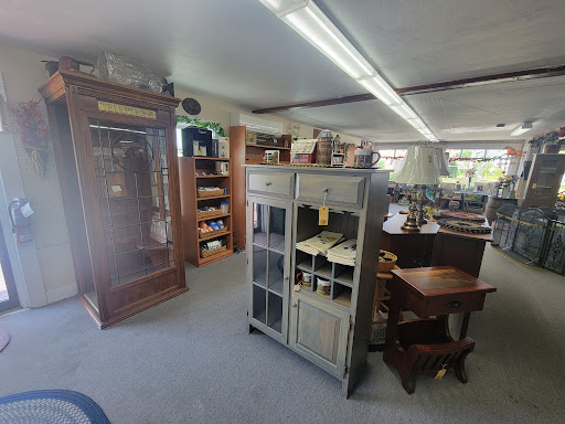 Antique Store «Old Country Store & Emporium», reviews and photos, 26 Otis St, Mansfield, MA 02048, USA