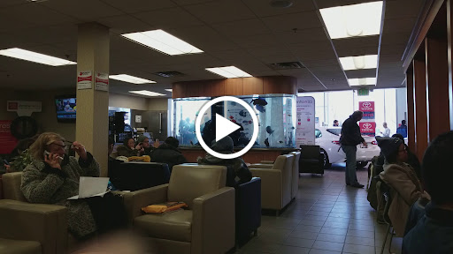 Toyota Dealer «Maplewood Toyota», reviews and photos, 2873 Maplewood Dr, Maplewood, MN 55109, USA