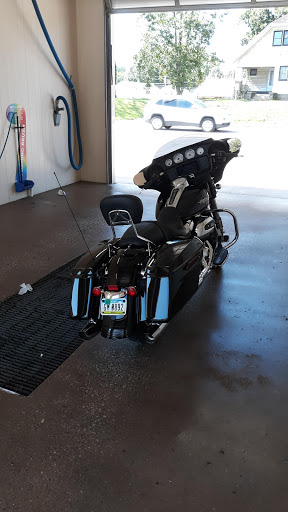Rabbit Wax Car Wash West en Davenport