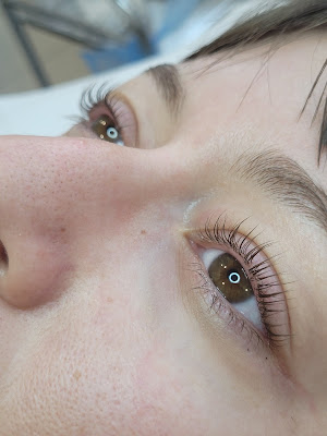 so class institut - microblading - maquillage permanent - soins - head spa à Alès