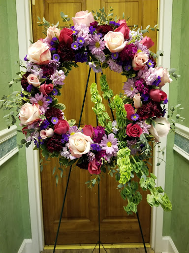 Florist «Myers Florist/Emerald Gardens Flowers», reviews and photos, 2906 Hillsborough Rd, Durham, NC 27705, USA