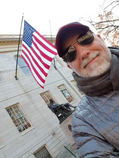 Monument «John Harvard Statue», reviews and photos, 1 Harvard Bus Tunnel, Cambridge, MA 02138, USA