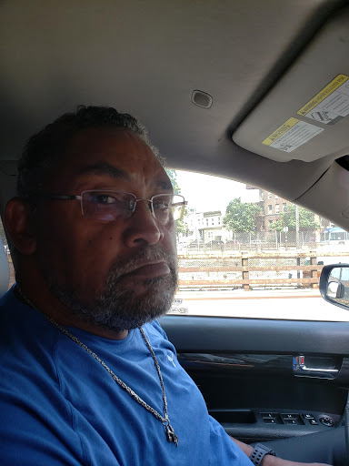 Pet Store «Cross Bronx Pet Shop», reviews and photos, 2064 Cross Bronx Expy, Bronx, NY 10472, USA