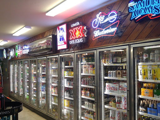 Grocery Store «Village Market», reviews and photos, 40869 Sierra Dr, Three Rivers, CA 93271, USA