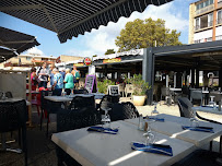 Atmosphère du Restaurant Le Prôvence Plage à La Seyne-sur-Mer - n°10