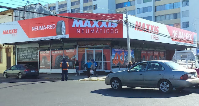 Opiniones de Neumared Maxxis en Valparaíso - Tienda de neumáticos