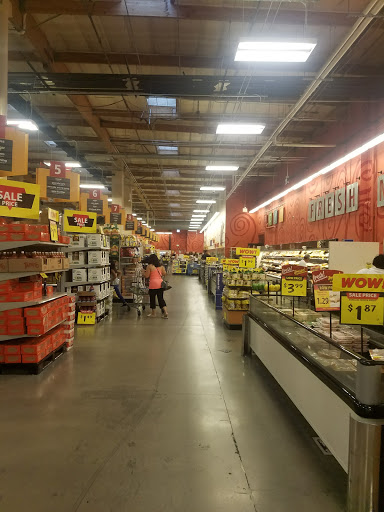 Grocery Store «Food 4 Less», reviews and photos, 6700 Cherry Ave, Long Beach, CA 90805, USA