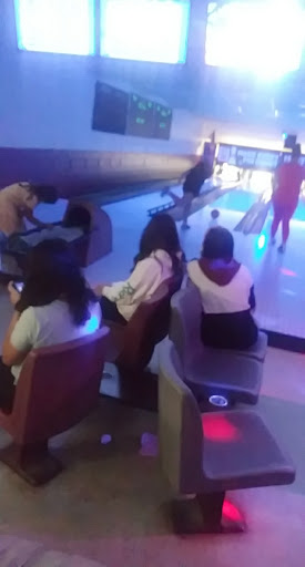 Bowling Alley «Hobart Lanes», reviews and photos, 99 S Hobart Rd, Hobart, IN 46342, USA