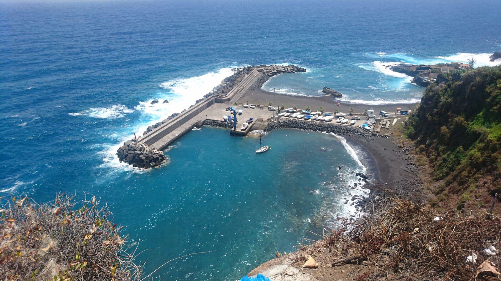 Φωτογραφία του Puerto Espindola και η εγκατάσταση
