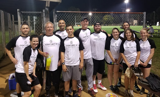 Real Estate Agency «Century 21 New Millennium McLean», reviews and photos, 6641 Old Dominion Dr, McLean, VA 22101, USA