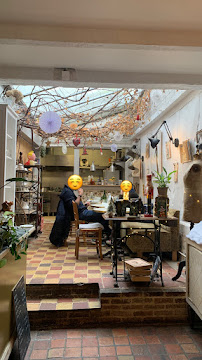 Atmosphère du Restaurant Chez mademoiselle elliott à Cormeilles - n°4