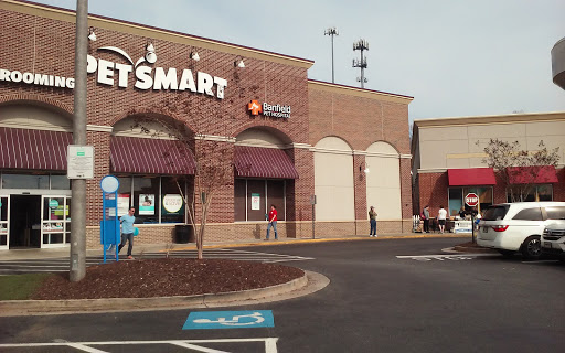 Pet Supply Store «PetSmart», reviews and photos, 625 W Crossville Rd, Roswell, GA 30075, USA
