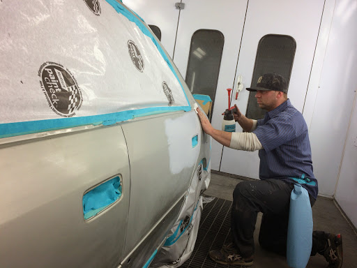 Auto Body Shop «Central Park Auto Body And Collision», reviews and photos, 6 Broad St, Pompton Lakes, NJ 07442, USA