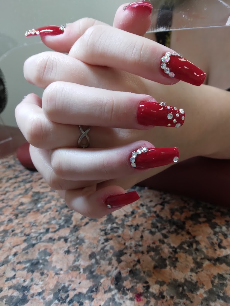 E's Nails Salon 95425