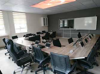 Albay İbrahim Çolak İlköğretim Okulu