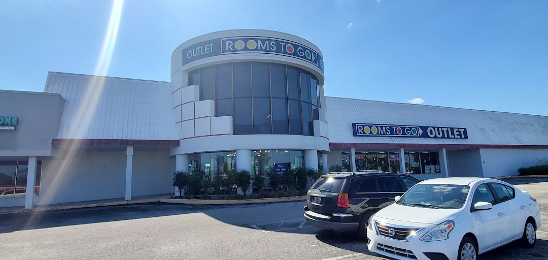Rooms To Go Outlet