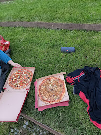 Pepperoni du Pizzas à emporter Pizz' & Co à Évian-les-Bains - n°3