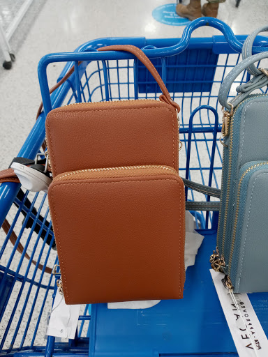 Clothing Store «Ross Dress for Less», reviews and photos, 5820 Lakewood Towne Center Blvd SW, Lakewood, WA 98499, USA