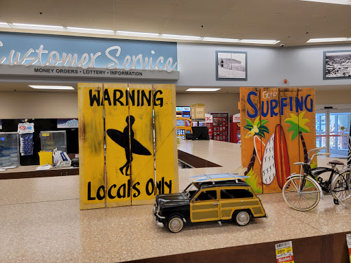 Grocery Store «Albertsons», reviews and photos, 1930 N Placentia Ave, Fullerton, CA 92831, USA