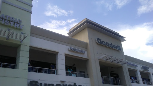 Goodwill, 4410 W 16th Ave, Hialeah, FL 33012, USA, 