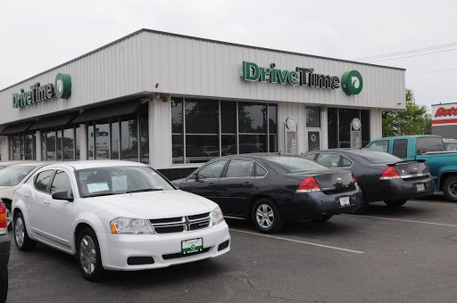 Used Car Dealer «DriveTime Used Cars», reviews and photos, 821 E Division St, Arlington, TX 76011, USA