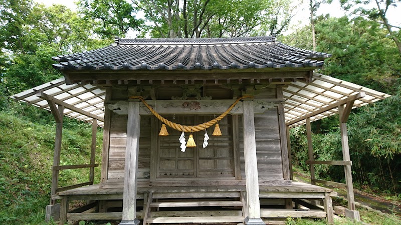 白龍神社(鳥沼神社)