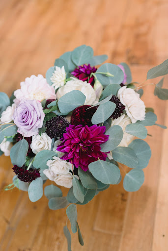 Florist «Sedgefield Florist», reviews and photos, 5002 High Point Rd a, Greensboro, NC 27407, USA