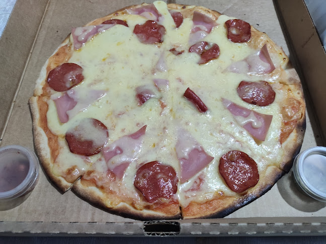 Opiniones de Piccola Pizza Rústica en Quito - Pizzeria
