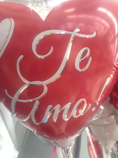 Grocery Store «Safeway», reviews and photos, 30 Chestnut Ave, South San Francisco, CA 94080, USA