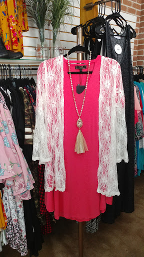 Boutique «The Kraze», reviews and photos, 101 N Oak Ave, Mineral Wells, TX 76067, USA