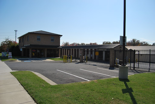 Self-Storage Facility «Self StorageOne ~ Middle River», reviews and photos, 1010 Middle River Rd, Middle River, MD 21220, USA