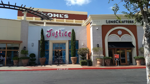 Book Store «Barnes & Noble», reviews and photos, 7881 Edinger Ave, Huntington Beach, CA 92647, USA