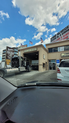 Car Wash «Sparkles Carwash & Quick Lube», reviews and photos, 3107 Farrington St, Flushing, NY 11354, USA