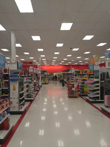 Department Store «Target», reviews and photos, 210 Ballardvale St, Wilmington, MA 01887, USA