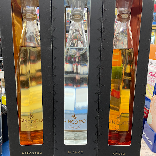 Liquor Store «Main Street Liquor», reviews and photos, 243 E 14 Mile Rd, Clawson, MI 48017, USA