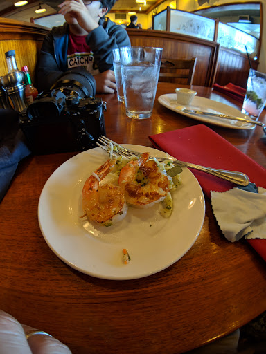 Seafood Restaurant «Fish Market Restaurant», reviews and photos, 750 N Harbor Dr, San Diego, CA 92101, USA