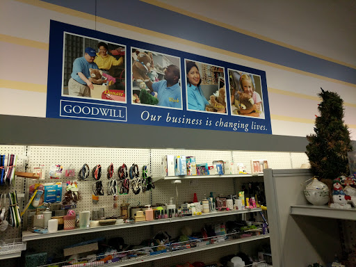Thrift Store «Goodwill», reviews and photos, 51651 SE 2nd St, Scappoose, OR 97056, USA