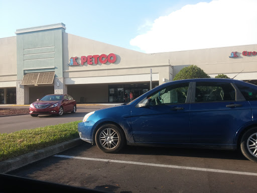 Pet Supply Store «Petco Animal Supplies», reviews and photos, 13127 N Dale Mabry Hwy, Tampa, FL 33618, USA