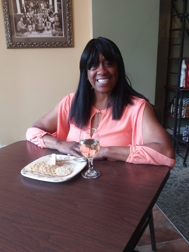 Wine Store «Ludlow Wines», reviews and photos, 343 Ludlow Ave, Cincinnati, OH 45220, USA