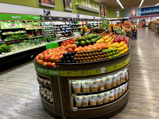 Grocery Store «Safeway», reviews and photos, 630 228th Ave NE, Sammamish, WA 98074, USA