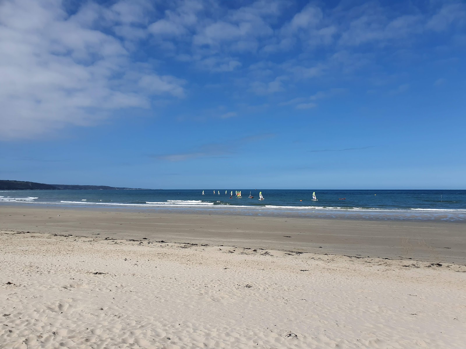 Photo de Plage Les Dunes avec un niveau de propreté de très propre