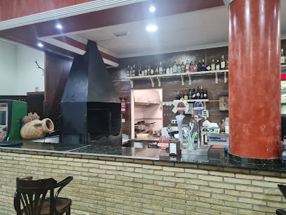 Restaurante-Bar Los Cazadores - C. Canga, 54, 41740 Lebrija, Sevilla, Spain