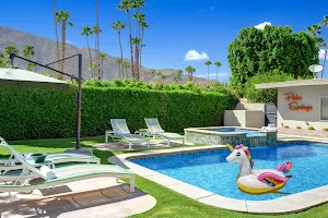 Luxsy Palm Springs image