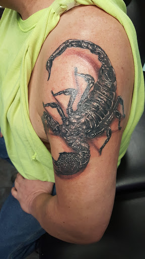 Body Piercing Shop «Bugaboo Tattoo», reviews and photos, 7014 Kennedy Ave, Hammond, IN 46323, USA