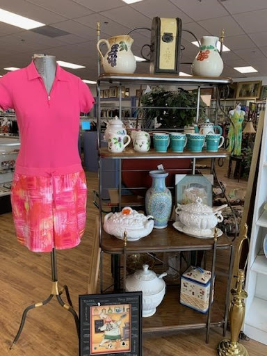 Thrift Store «Treasure Coast Hospices Thrift», reviews and photos, 890 St Lucie W Blvd, Port St Lucie, FL 34986, USA