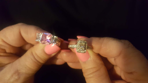 Jewelry Store «Avalon Park Jewelers», reviews and photos, 3710 Avalon Park E Blvd, Orlando, FL 32828, USA