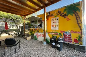 Mami's tacos image